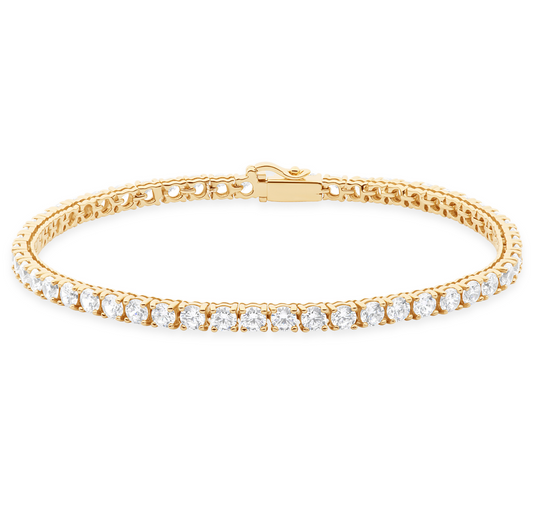 What are the main benefits of opting for a moissanite tennis bracelet over a diamond one?